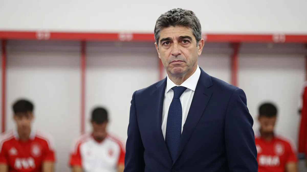 يرفي رينارد يودع تدريب منتخب تونس بعد خيبة أمل كأس العالم